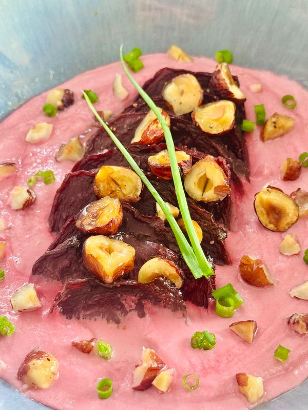 Roasted beetroot hummus — photo 2