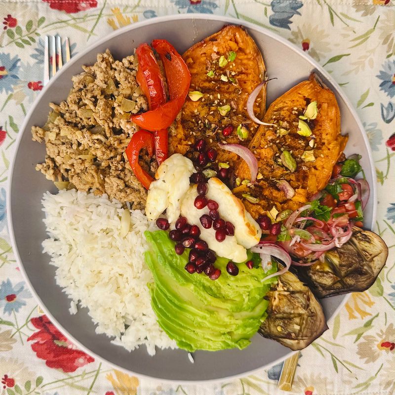 Sweet potato & avocado rice bowl — photo 3